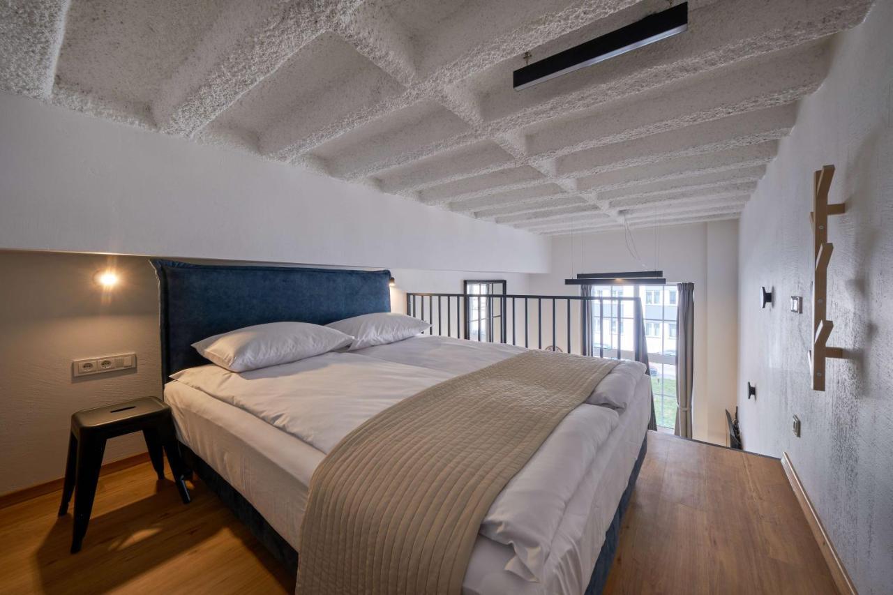 Queen Barbora Central Lofts Kaunas Esterno foto