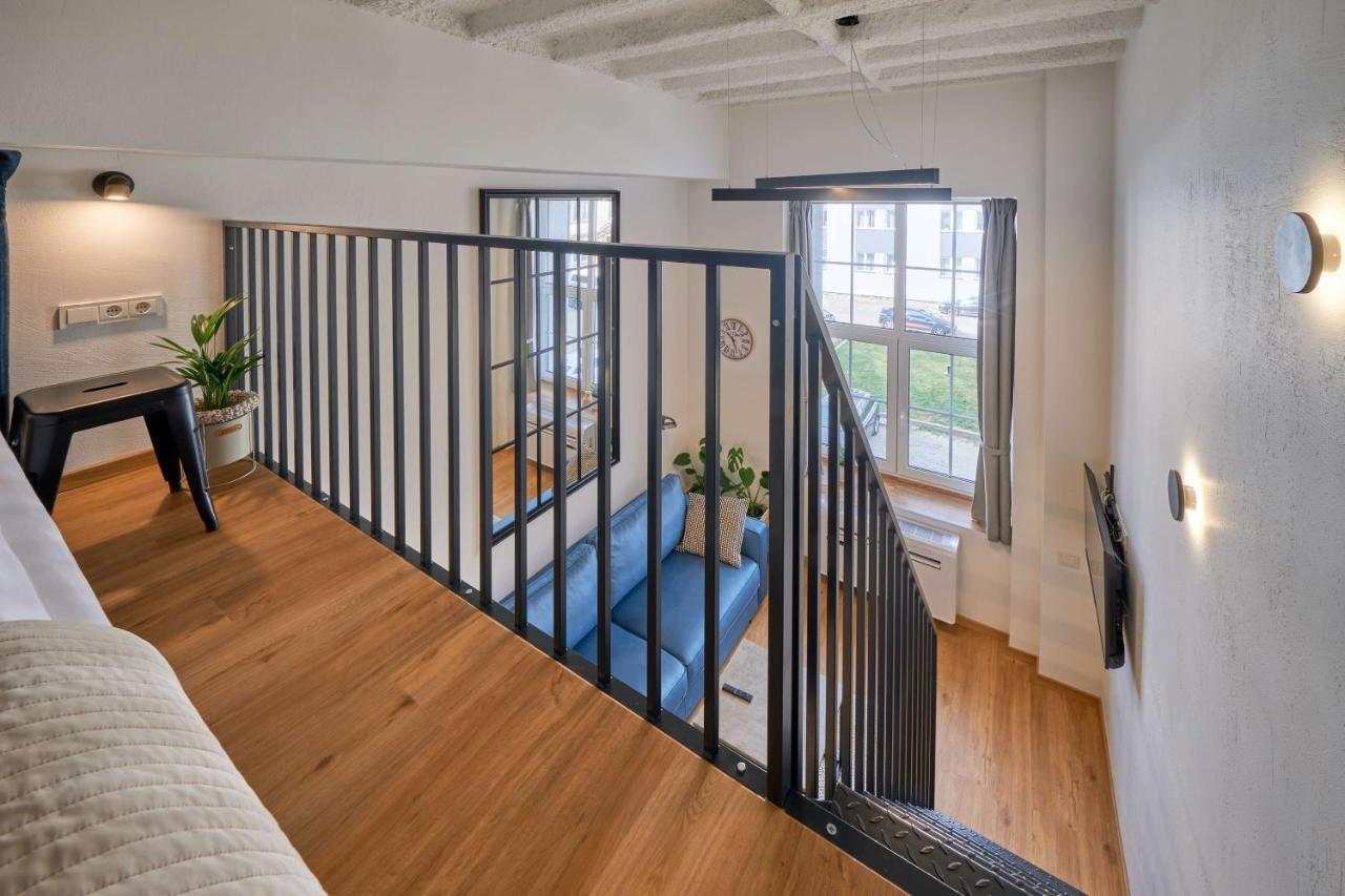 Queen Barbora Central Lofts Kaunas Esterno foto